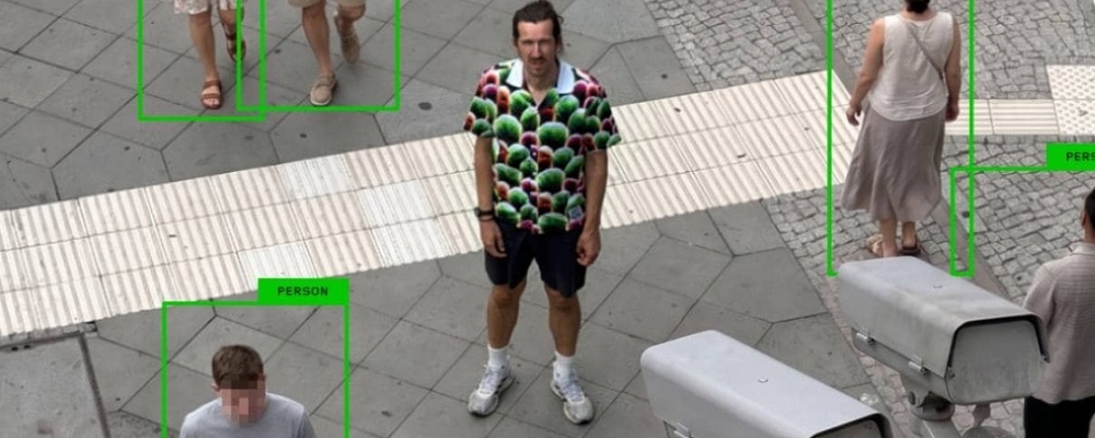 Shirt That Fools AI